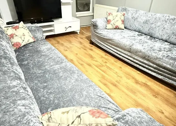 Close To Anitkabir, Atakule And The Subway * 安卡拉